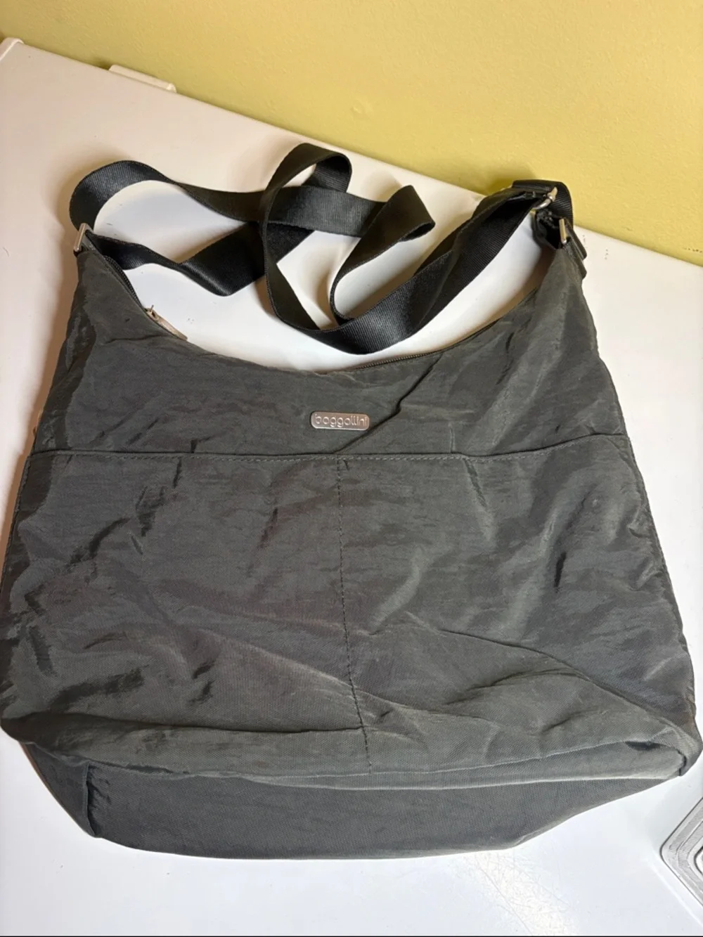 Baggallini Gray Nylon Travel Crossbody